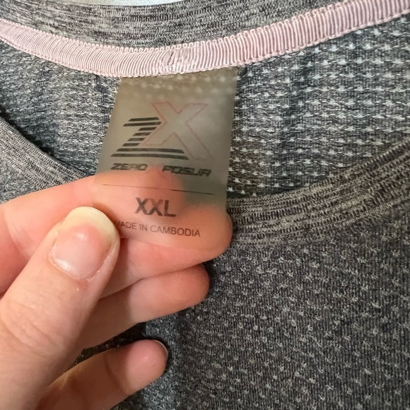 Women's ZeroXposur Grey Athletic/Work Out Long Sleeve Tee Shirt - Picture 4 of 7